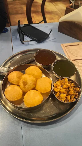 About Us Right Image